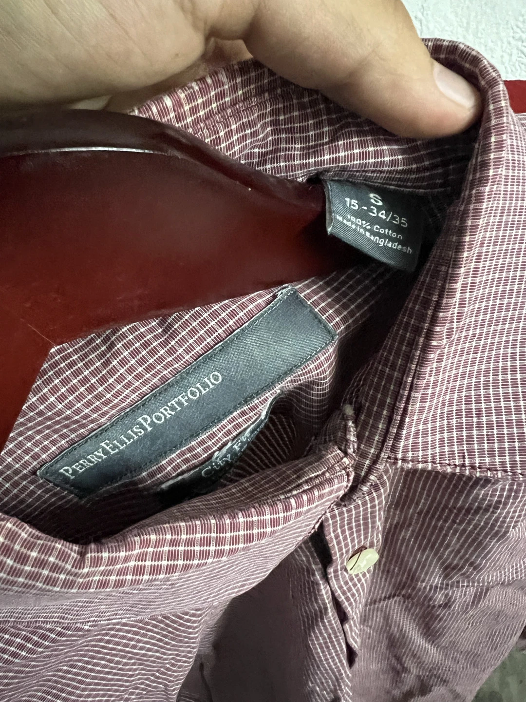 Camisa Roja de Botones