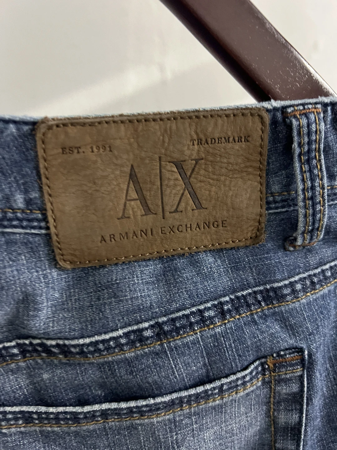 Jeans AX con Diseño en Pierna