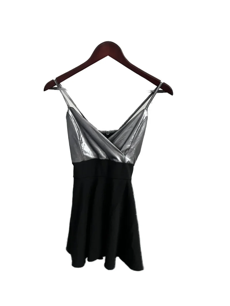 Vestido Negro de Fiesta